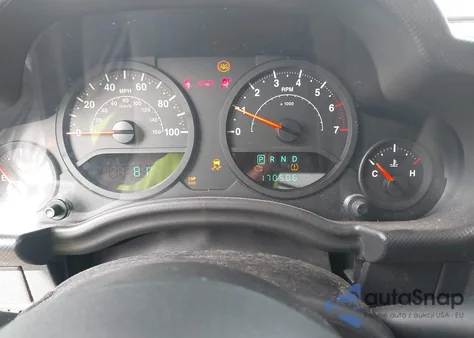 2008 Jeep Wrangler Unlimited X из США, поврежденный, VIN 1J4GA39138L509500